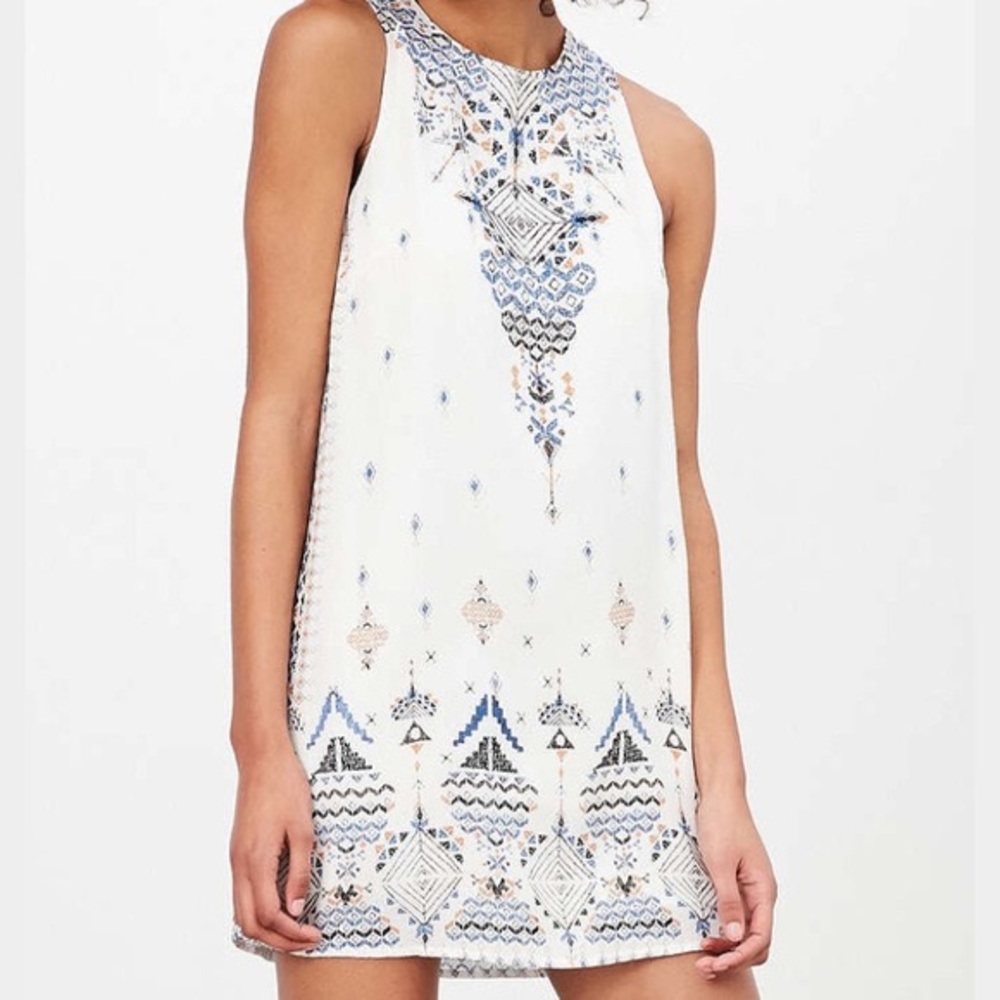 URBAN OUTFITTERS  dress